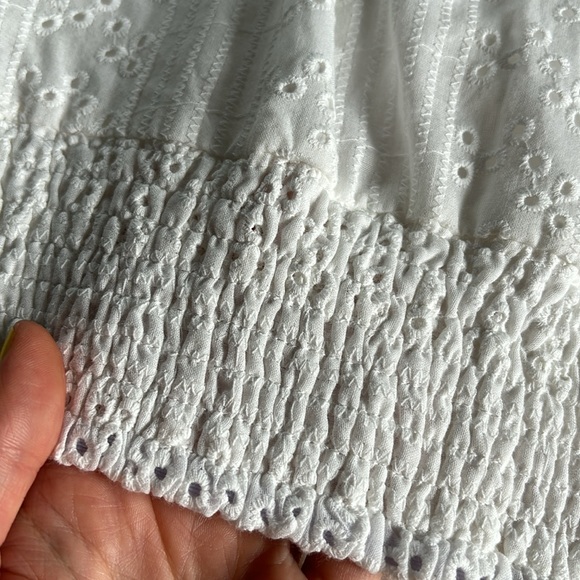 NWT item ditto eyelet cropped blouse, size large - Picture 7 of 7